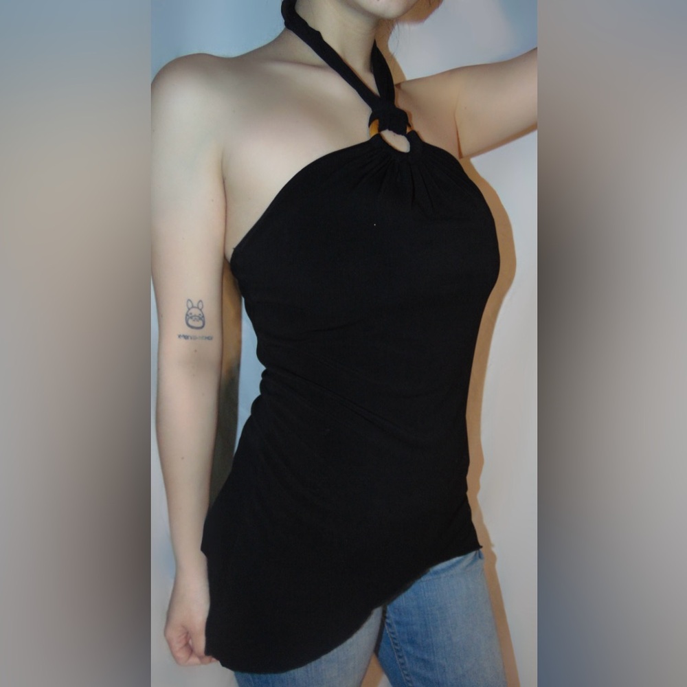 Timing halter top